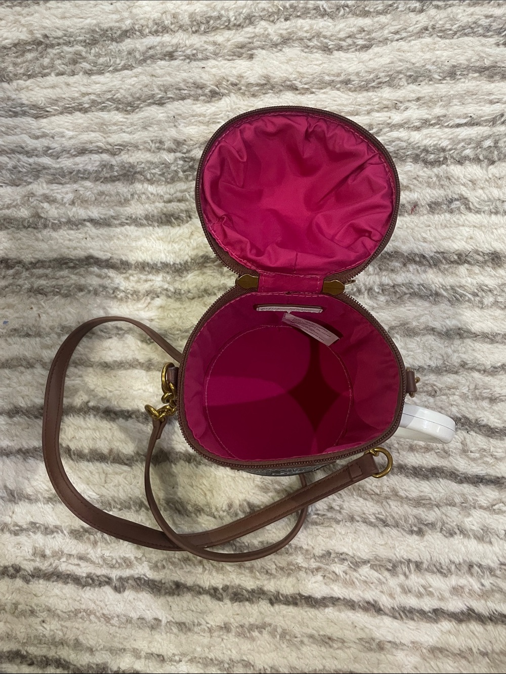 Betsey Johnson purse - Picture 5 of 5